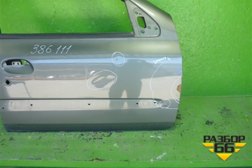 Дверь передняя правая (7751472476) для Renault Clio с 1998-2002г