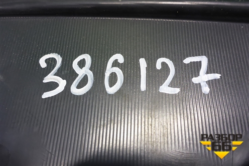 Решетка стеклоочистителей правая (7700410609) для Renault Clio с 1998-2002г