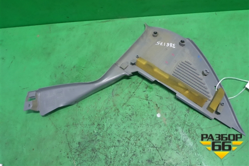 Обшивка стойки задняя верхняя левая (седан) (8200447227) для Renault Clio с 1998-2002г