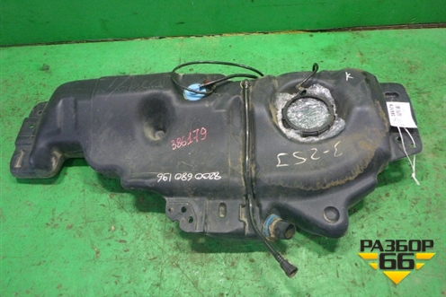 Бак топливный (7700426119) для Renault Clio с 1998-2002г