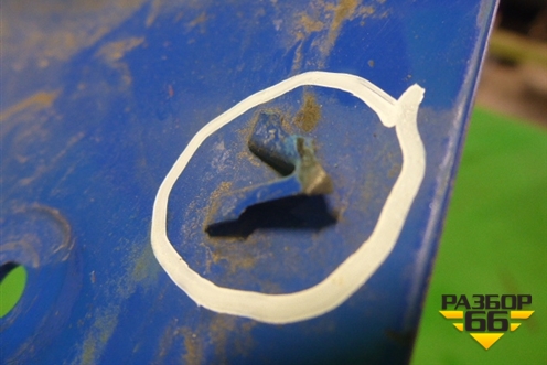 Рамка фары правой  (82076266) для Volvo TRUCK FM с 2001-2013г (ФМ)