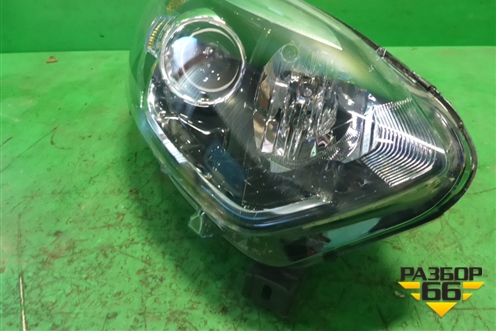 Фара правая (галоген) (260108765R) для Renault Kaptur с 2016г