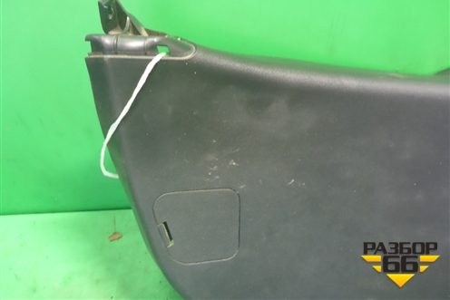 Обшивка двери багажника (BP4K68960) для Mazda Mazda 3 (BK) с 2003-2009г 