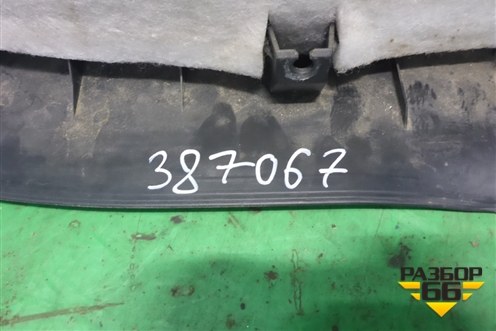 Обшивка двери багажника (BP4K68960) для Mazda Mazda 3 (BK) с 2003-2009г 