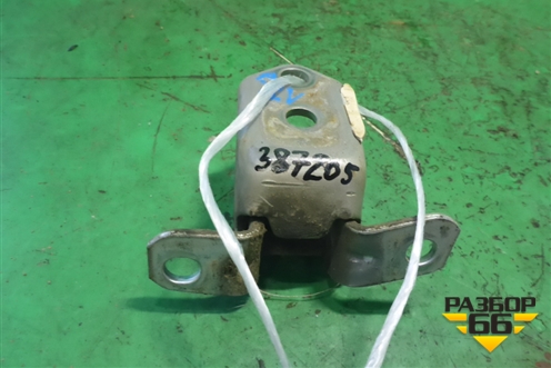 Петля двери передней правой верхняя для Mazda Mazda 3 (BK) с 2003-2009г 