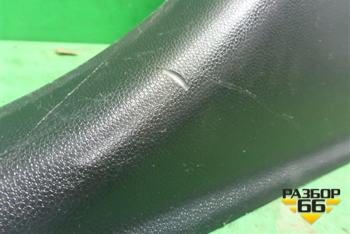 Обшивка стойки центральная нижняя правая (BP4K68221) для Mazda Mazda 3 (BK) с 2003-2009г 