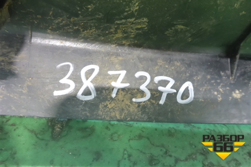 Обшивка двери багажника (верхняя левая) (BP4K68950A) для Mazda Mazda 3 (BK) с 2003-2009г 