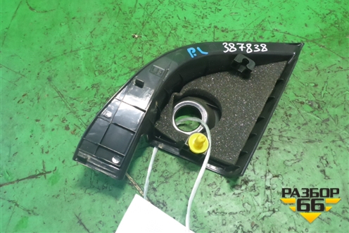 Накладка двери передней левой уголок (95015623) для Chevrolet Aveo (Т300) с 2011г