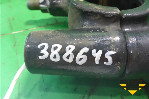 Кронштейн переднего стабилизатора  (к балке) (81437183059) для MAN  TGX с 2007г