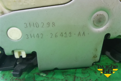 Замок двери задней левой (7 контактов) (3H4226413AA) для Land Rover Range Rover 3 с 2002-2012г