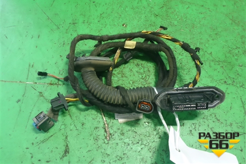Проводка двери задней левой (YMM502940) для Land Rover Range Rover 3 с 2002-2012г