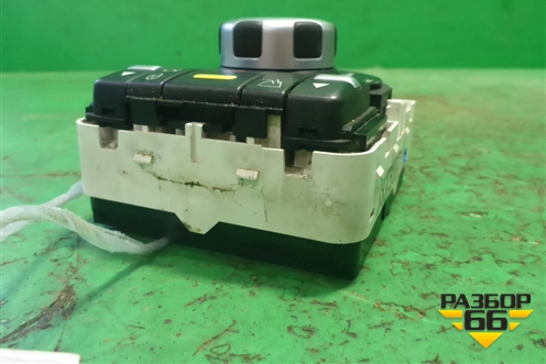 Модуль кнопок (регулировки подвески) (7H4214B596AA) для Land Rover Range Rover 3 с 2002-2012г
