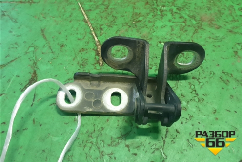 Петля двери багажника (правая верхняя) для Land Rover Range Rover 3 с 2002-2012г