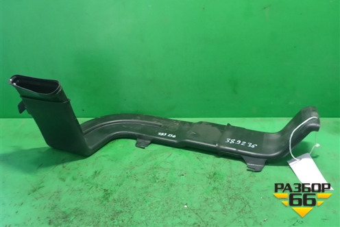 Воздуховод отопителя (правый) (JVD000040) для Land Rover Range Rover 3 с 2002-2012г