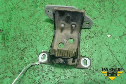 Петля двери багажника (нижней) для Land Rover Range Rover 3 с 2002-2012г