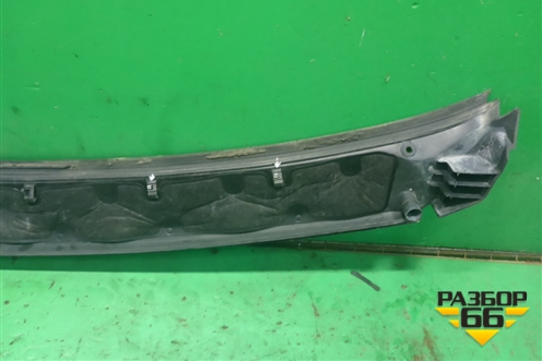 Решетка стеклоочистителей (6H4200348BBW) для Land Rover Range Rover 3 с 2002-2012г