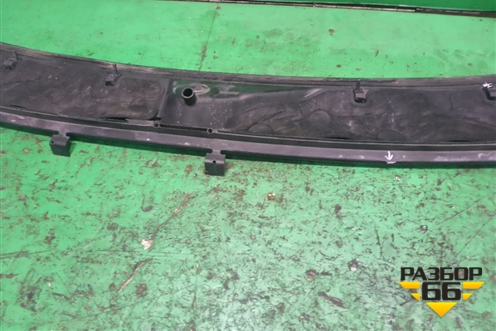 Решетка стеклоочистителей (6H4200348BBW) для Land Rover Range Rover 3 с 2002-2012г