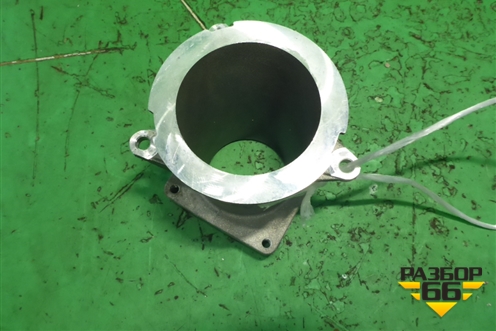 Фланец (дроссельной заслонки 1.6л K4MA812) (165785537R) для Renault Sandero с 2013-2022г