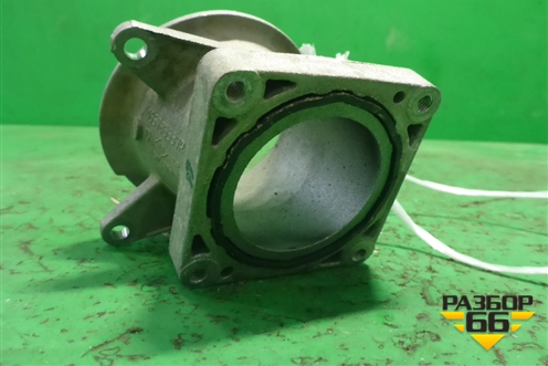 Фланец (дроссельной заслонки 1.6л K4MA812) (165785537R) для Renault Sandero с 2013-2022г