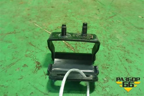Петля двери багажника (левая) для Nissan Murano (Z50) с 2002-2008г