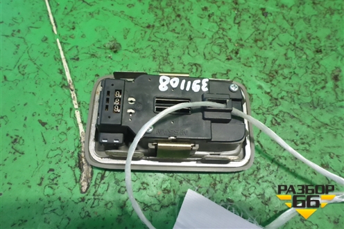 Плафон салонный (боковой) для Nissan Murano (Z50) с 2002-2008г