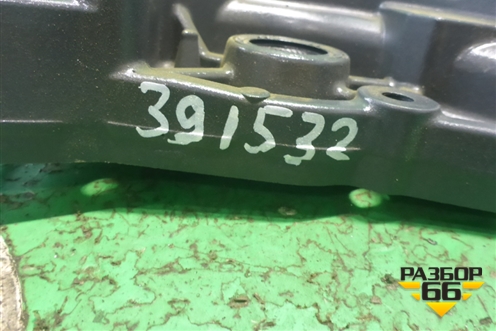 Крышка двигателя передняя ( 2.5л 4D56) (1064A032) для Mitsubishi L 200 c 2006-2015г