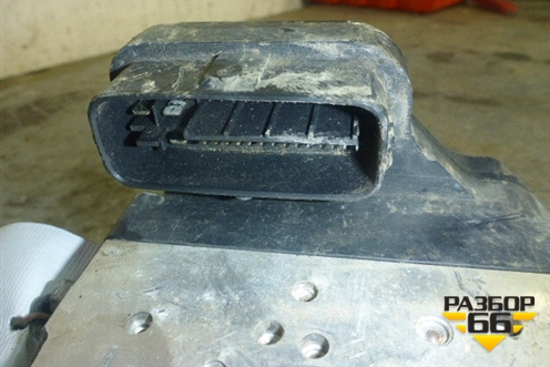 Блок ABS для Toyota Rav-4 с 2006-2013г