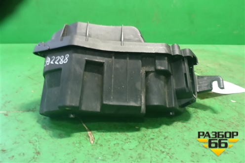 Корпус блока предохранителей (подкапотный) (в сборе) (4H0937118) для Audi A8 с 2009-2017г