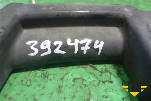 Кронштейн заднего крыла правый (под фонарь Long) (4H0807366A) для Audi A8 с 2009-2017г