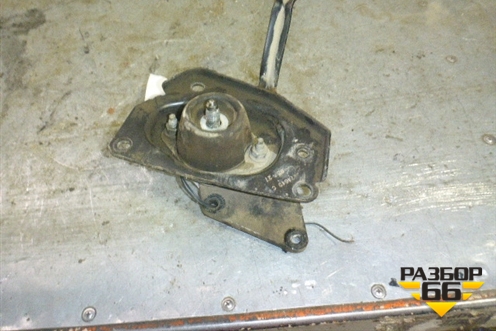 Опора КПП для Peugeot 307 с 2001-2007г