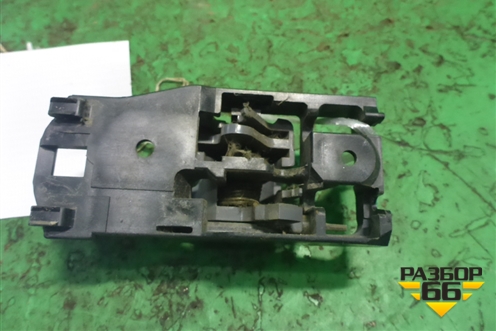 Ручка внутренняя двери передней левой (6920630150) для Toyota Rav-4 с 2000-2005г
