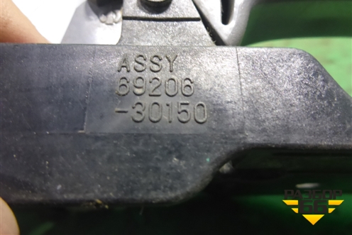 Ручка внутренняя двери передней левой (6920630150) для Toyota Rav-4 с 2000-2005г