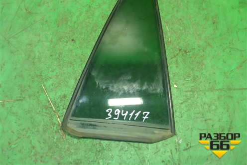 Стекло двери задней правой форточка (6812342050) для Toyota Rav-4 с 2000-2005г