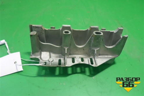 Кронштейн впускного коллектора (1.6л K4M2842) (8200503258) для Renault Logan II с 2012г