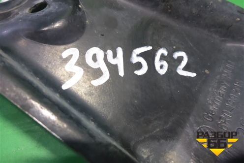 Кронштейн рычага правый (6R0199518) для Seat Ibiza с 2008-2017г