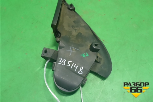 Накладка двери передней правой уголок (1Z0837974) для Skoda Octavia (А5) с 2004-2013г