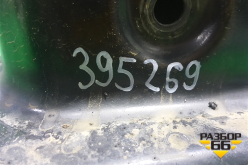 Кронштейн заднего рычага (продольного правого) (1K0505130J) для Skoda Octavia (А5) с 2004-2013г