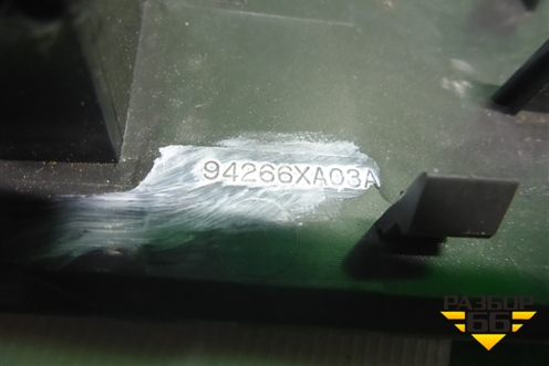 Накладка двери задней левой (на кнопку стеклоподъемника) (94266XA03A) для Subaru Tribeca (B9)  с 2005г