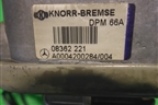 Кран стояночного тормоза (A0004200284) для Mercedes Benz  TRUCK Axor 2 с 2004г