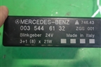 Реле поворотов (0035446132) для Mercedes Benz  TRUCK Axor 2 с 2004г