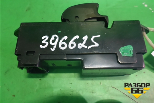 Кнопка стеклоподъёмника (двери задней левой) (8608A184) для Mitsubishi Outlander XL с 2006-2012г