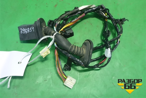 Проводка двери задней левой (8512A180) для Mitsubishi Outlander XL с 2006-2012г