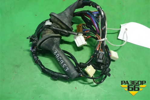 Проводка двери передней правой (8512B428) для Mitsubishi Outlander XL с 2006-2012г