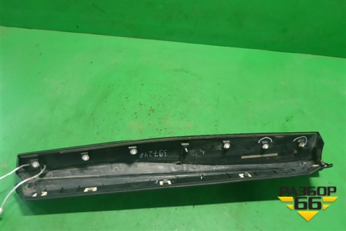 Накладка двери задней правой (6373878010) для Lexus NX 200 с 2014-2021г
