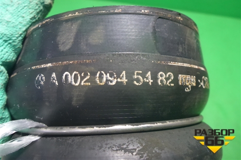 Патрубок интеркулера резиновый  (A0020945482) для Mercedes Benz  TRUCK Axor 2 с 2004г