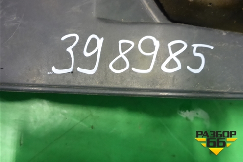 Накладка декоративная на двигатель (3.2л B6324S) (6G9N6A949BE) для Land Rover Freelander 2 с 2007г