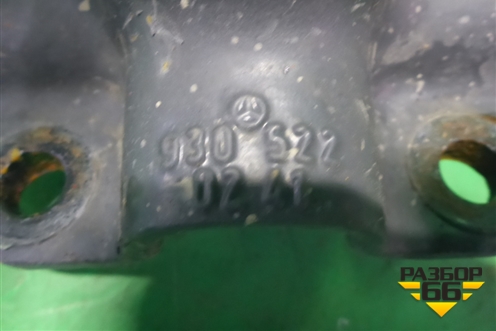Кронштейн заднего крыла  (передняя часть) (9305220241) для Mercedes Benz  TRUCK Axor 2 с 2004г