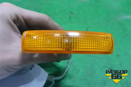 Повторитель поворота в дверь (5H2213K309A) для Land Rover Freelander 2 с 2007г