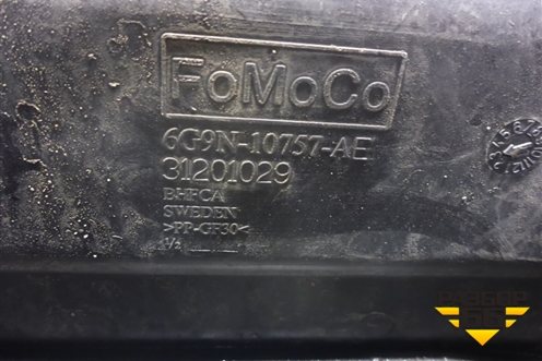 Ящик под аккумулятор (6G9N10757AE) для Land Rover Freelander 2 с 2007г