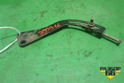 Кронштейн генератора (1.6л QG16) (натяжитель) для Nissan Almera Classic с 2006-2013г